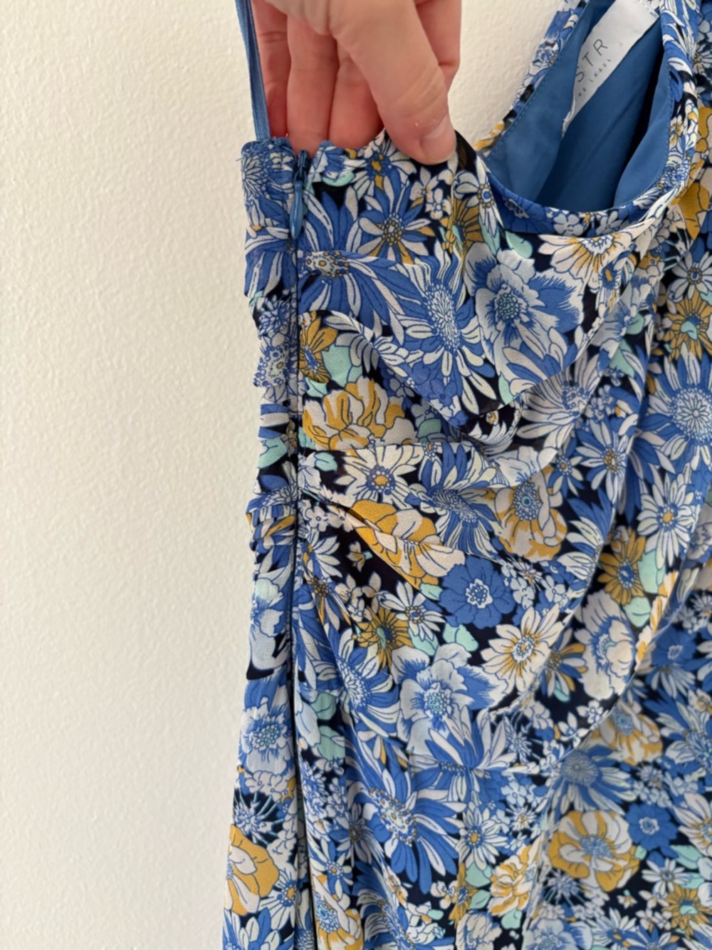 ASTR The Label Blue Floral Santorini One Puff Sleeve Shoulder Midi Dress Size XS - Picture 11 of 14